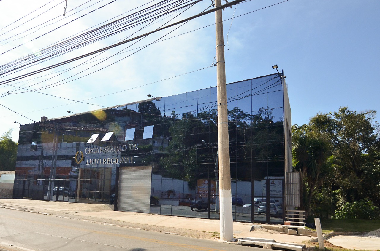 Fachada da Regional Funerária - 15 Anos de Experiência